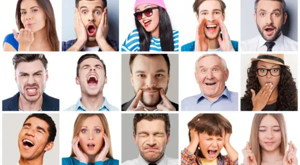 Różne rodzaje uśmiechu i emocji na twarzach ludzi: od zdziwienia, przez radość, po złość i strach.